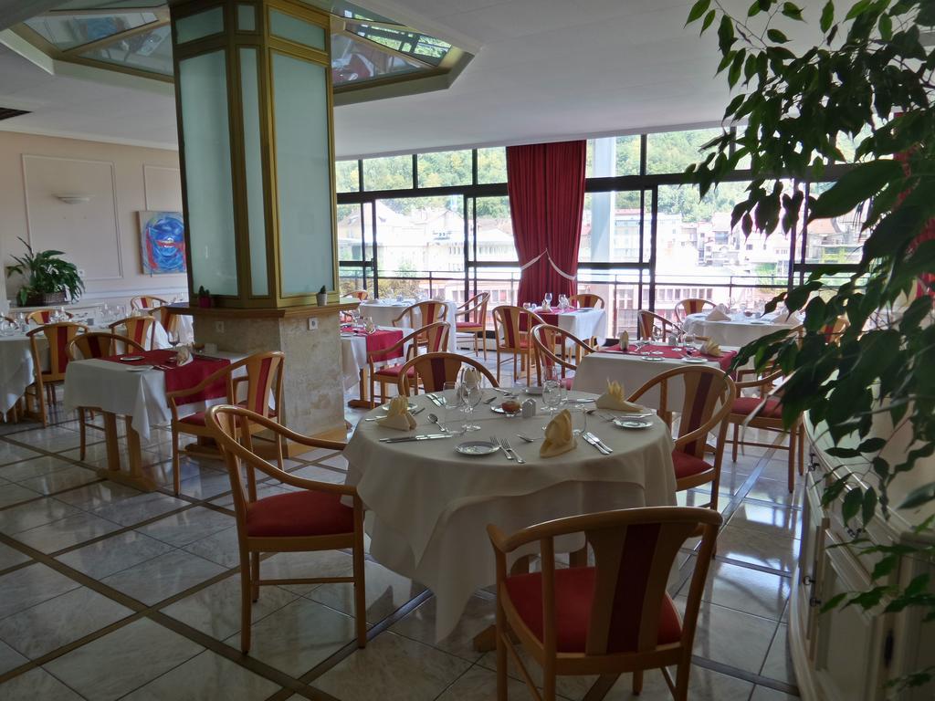 Jura Hotel Restaurant Le Panoramic Saint-Claude Dış mekan fotoğraf